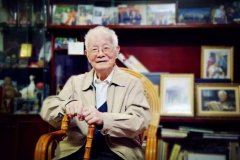 百歲國(guó)醫(yī)涼茶的90后女掌門：傳承經(jīng)典，賦予新生